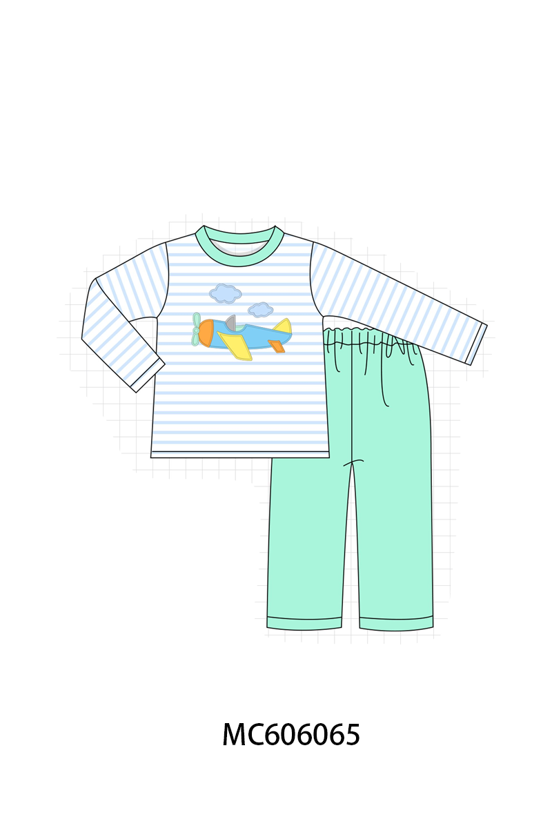 MINT AIRPLANE APPLIQUE-ETA NOV