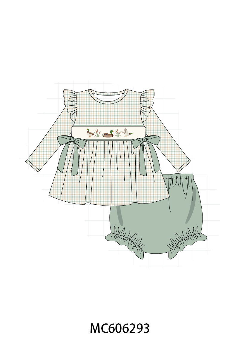 SEASON OF DUCK EMBROIDERY COLLECTION 1-ETA NOV
